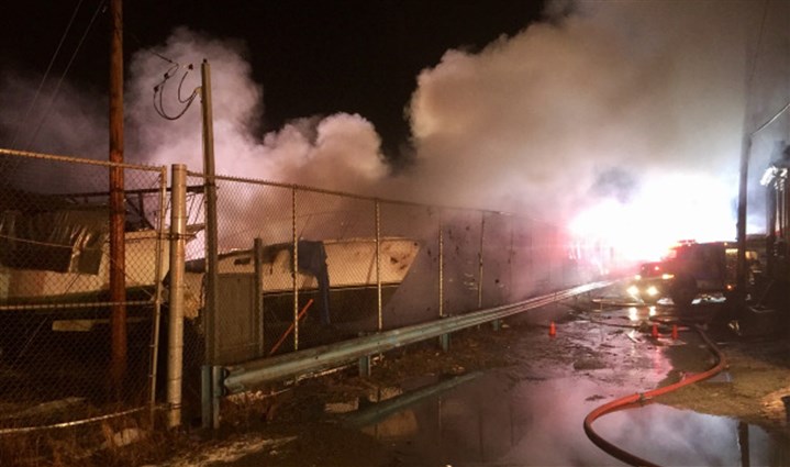 Fire at McKeesport marina damages several boats
