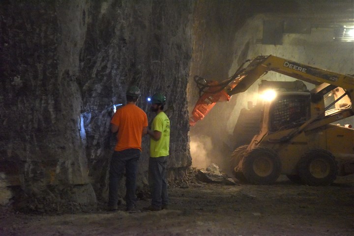 Iron Mountain's data mine turns to computer servers for expansion