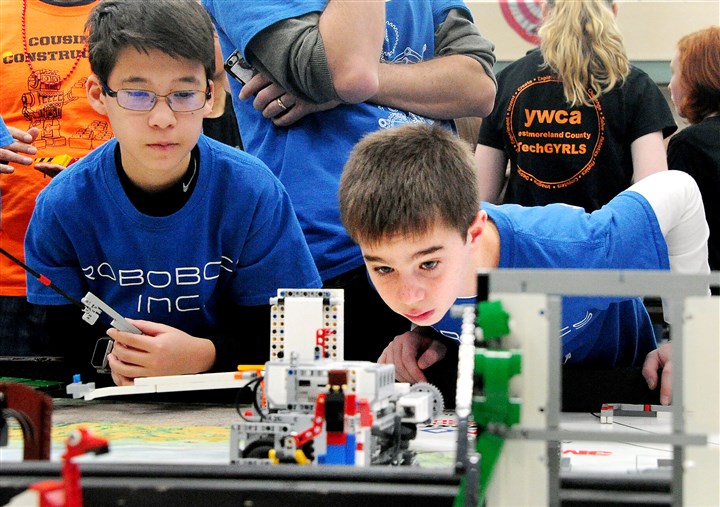 Lego robots bring together students' talents at grand championship