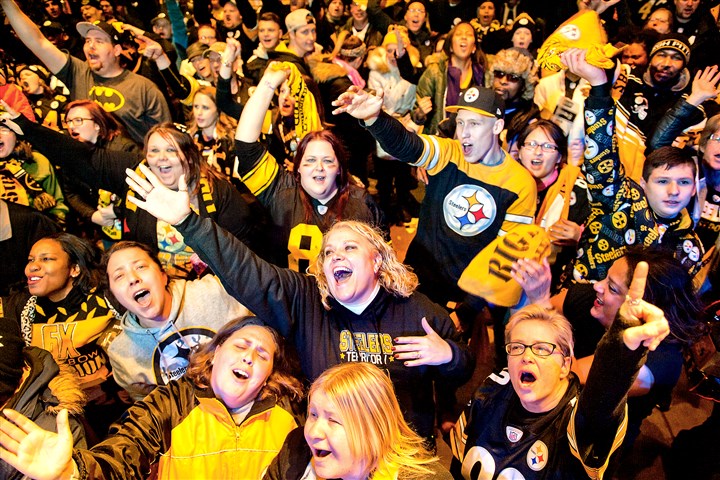 WATCH LIVE: Steelers fans rally Downtown