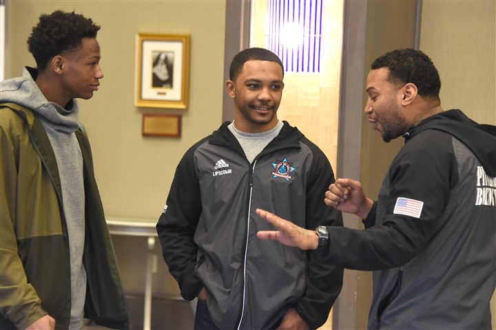 Cubans bests Pittsburgh boxers in rematch