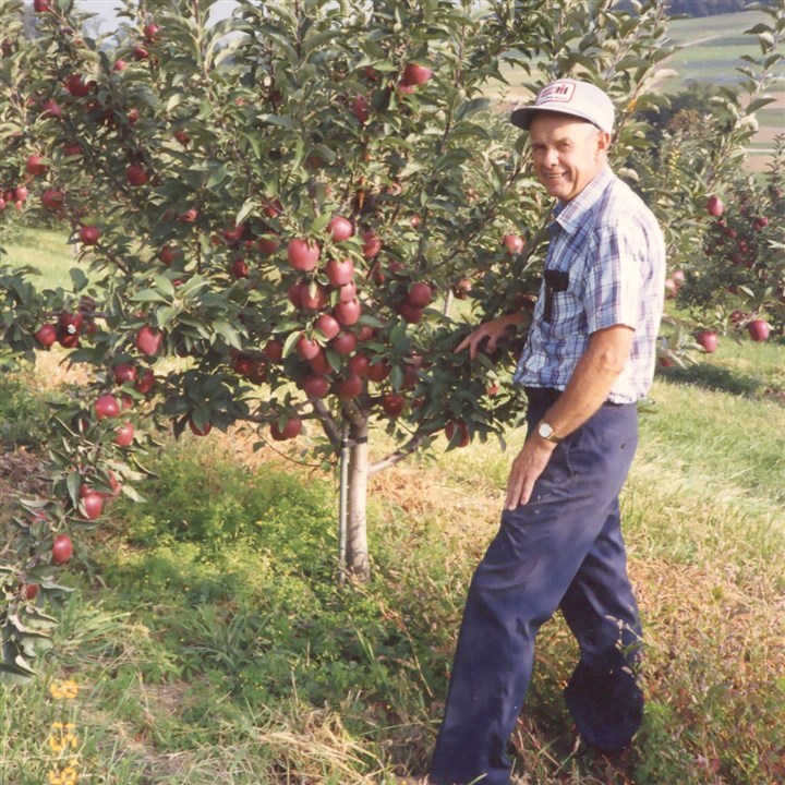 Obituary: Robert C. Trax / A passion for his family farm