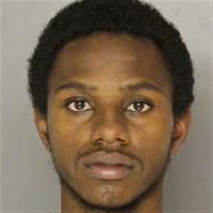 Police seeking two men in Sunday shooting in Clairton