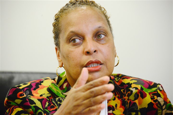 Pittsburgh official Deborah Walker dies