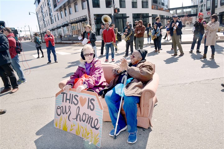 Penn Plaza protesters set up "living room" to block traffic in East Liberty