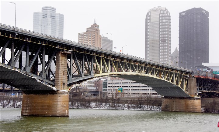 TRAFFIC: Liberty Bridge closing Saturday afternoon for repairs