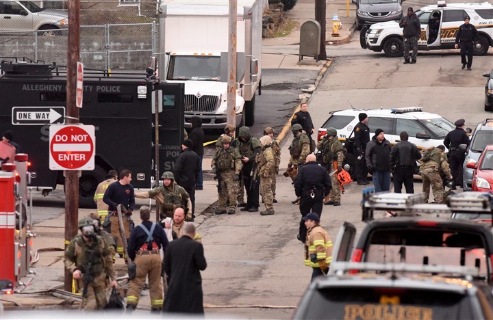Pittsburgh SWAT standoff ends with tear gas
