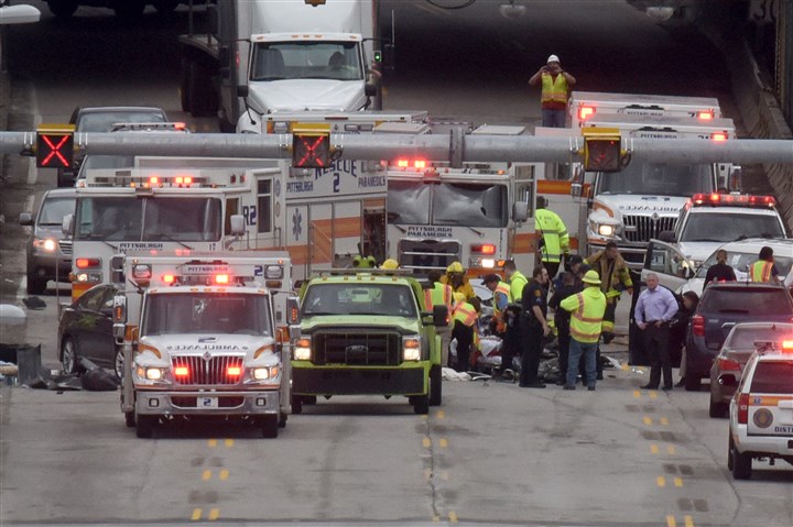 TRAFFIC ALERT: Liberty Bridge reopened after multiple-vehicle crash