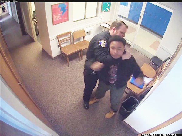 Attorney challenges Woodland Hills officials to step into boxing ring