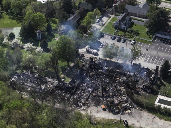 Crawford County mourns after fire wipes out historic resort
