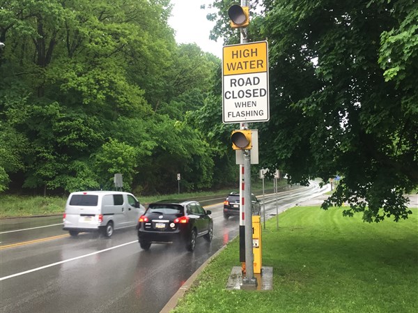 Washington Blvd. tree pruning may cause delays Thursday, Friday