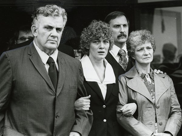 After 37 years, slain Saxonburg police chief's widow has her answers