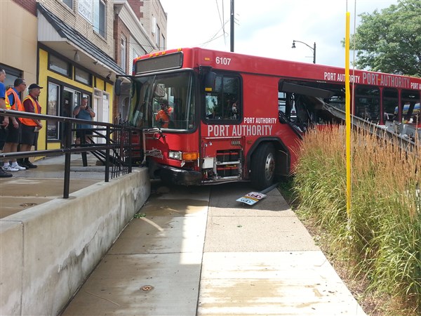 Port Authority: Bus that crashed into Brookline cannon was mechanically sound