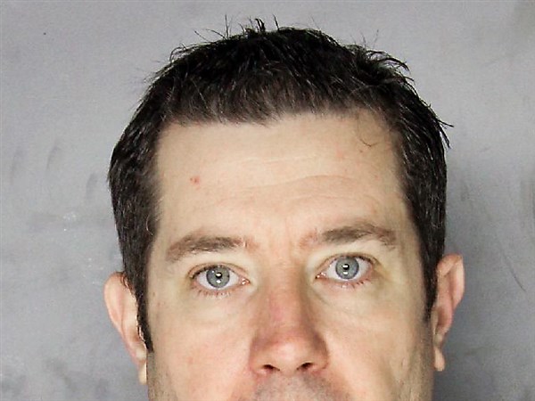 Allegheny County Police officer pleads guilty to DUI in gun incident, gets probation