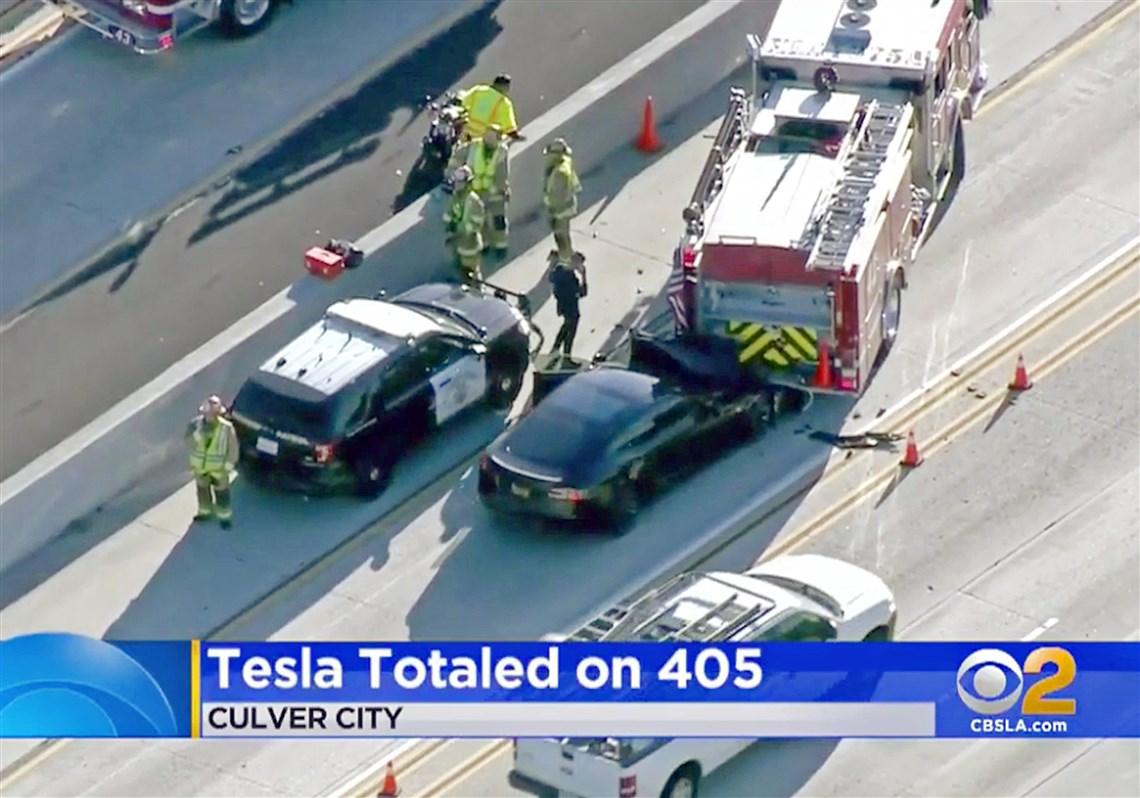 Tesla-Freeway-Crash.jpg