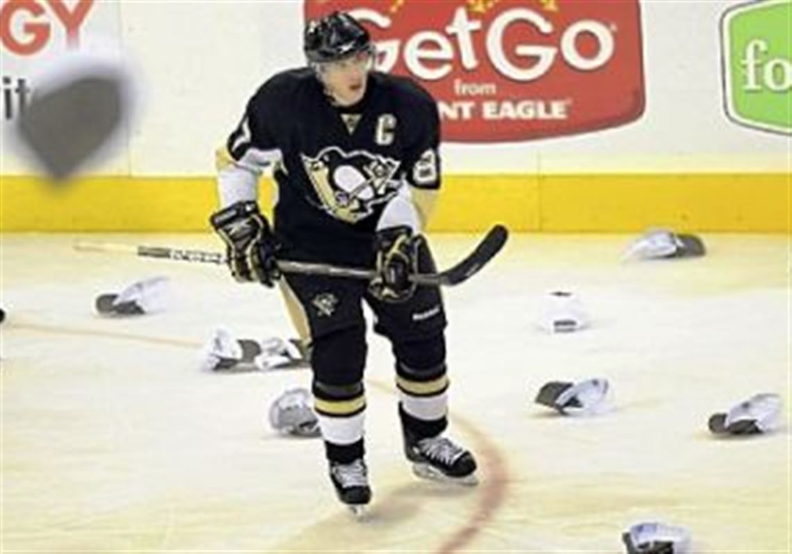 Penguins' Crosby shooting, scoring more 