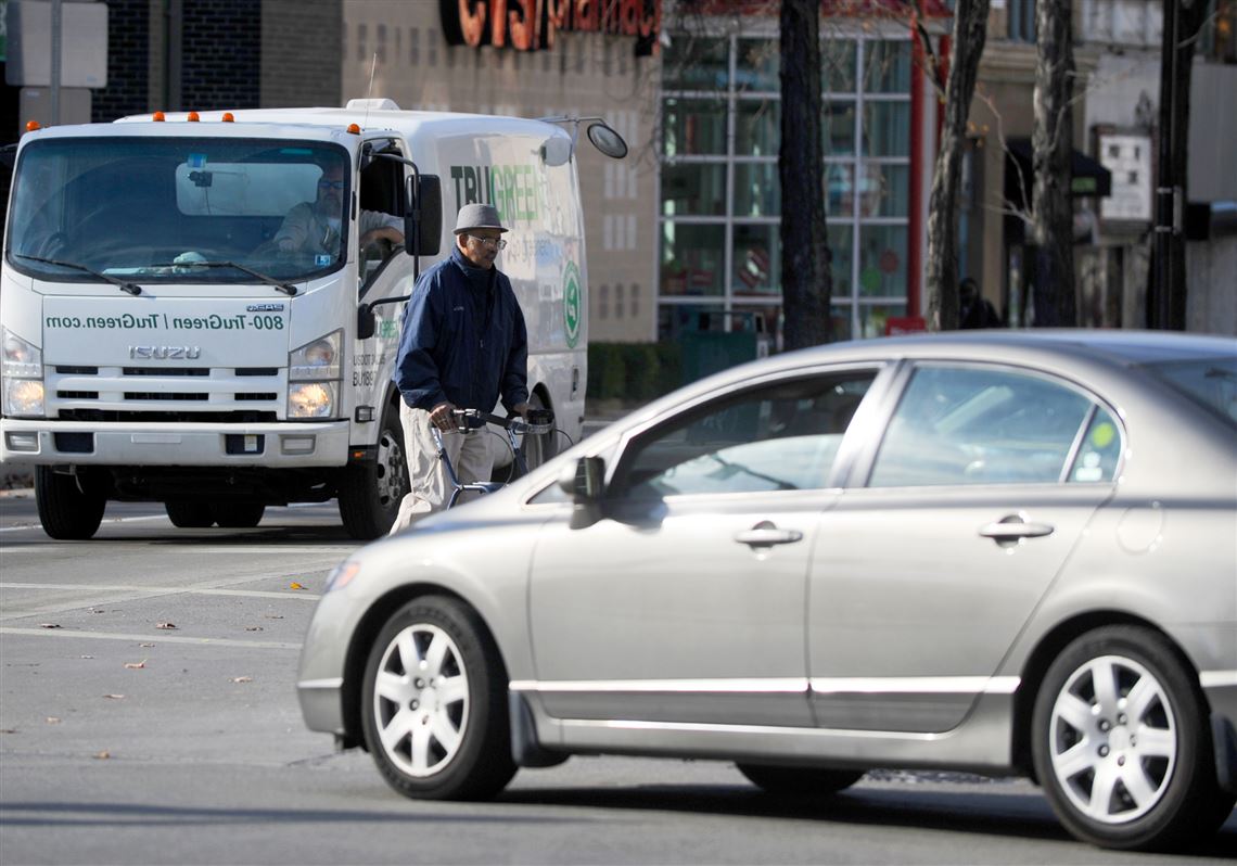 The City of Pittsburgh is receiving funding to study and fix the five-point intersection of  Frankstown Avenue, Lincoln Avenue, Lowell Street and Enterprise Street, in Larimer. Another nearby intersection that residents share concerns about is Penn Avenue at Penn Circle in East Liberty, which borders Larimer, pictured here.