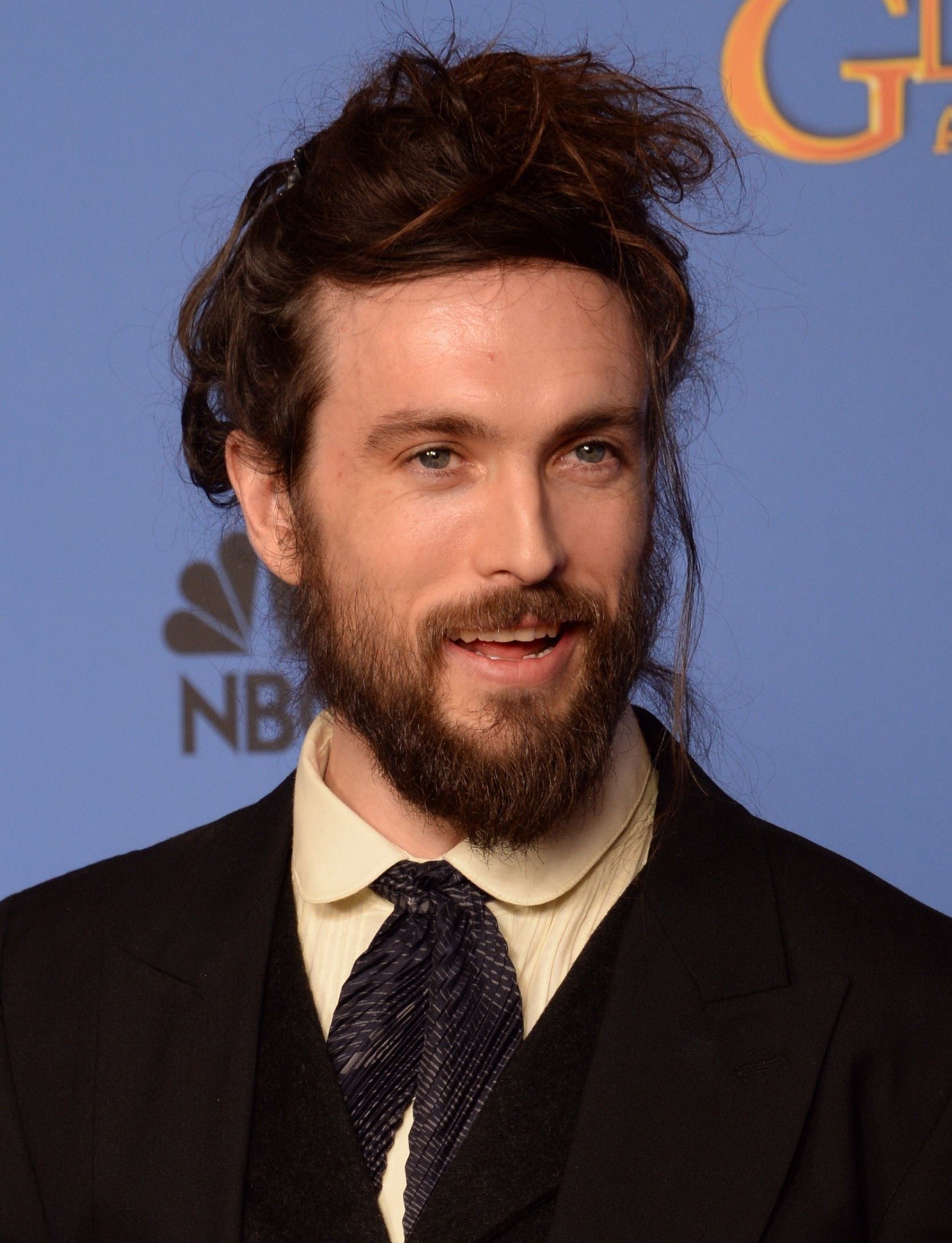 Alex Elbert How do I style my hair this way? : r/femalehairadvice