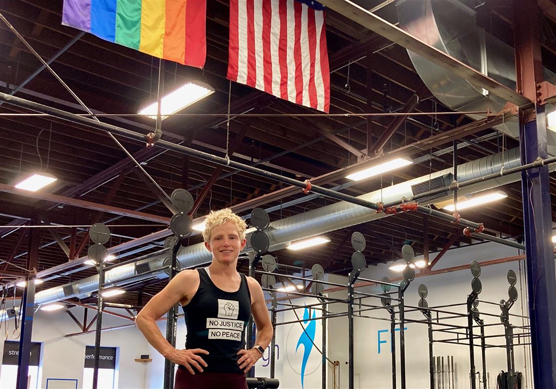 Emerging Stronger, image size:1140x798