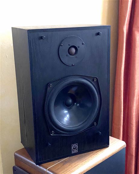Linn bookshelf speakers.